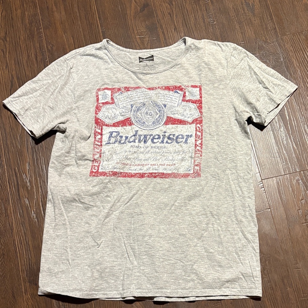 Budweiser Vintage Style Gray and Red Tee